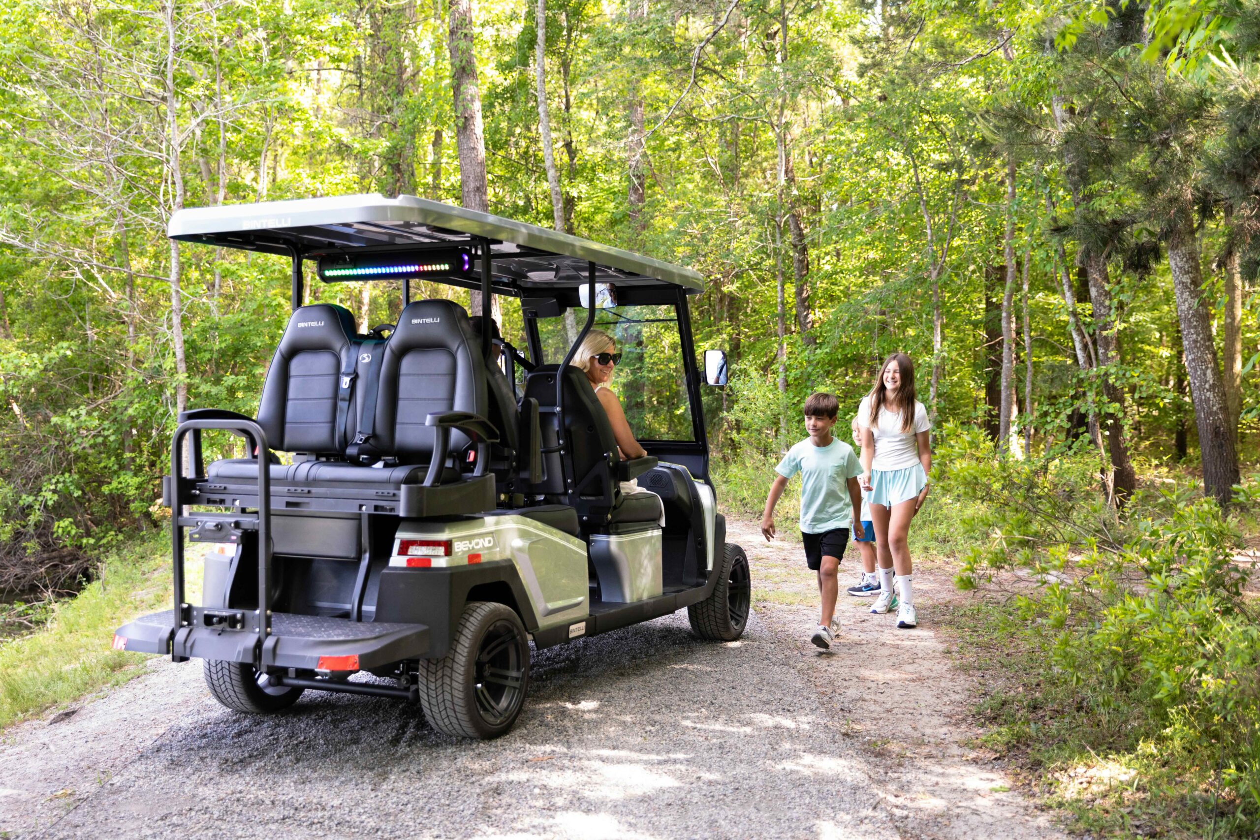 Bintelli Beyond - Family - Rear Seating - Storage